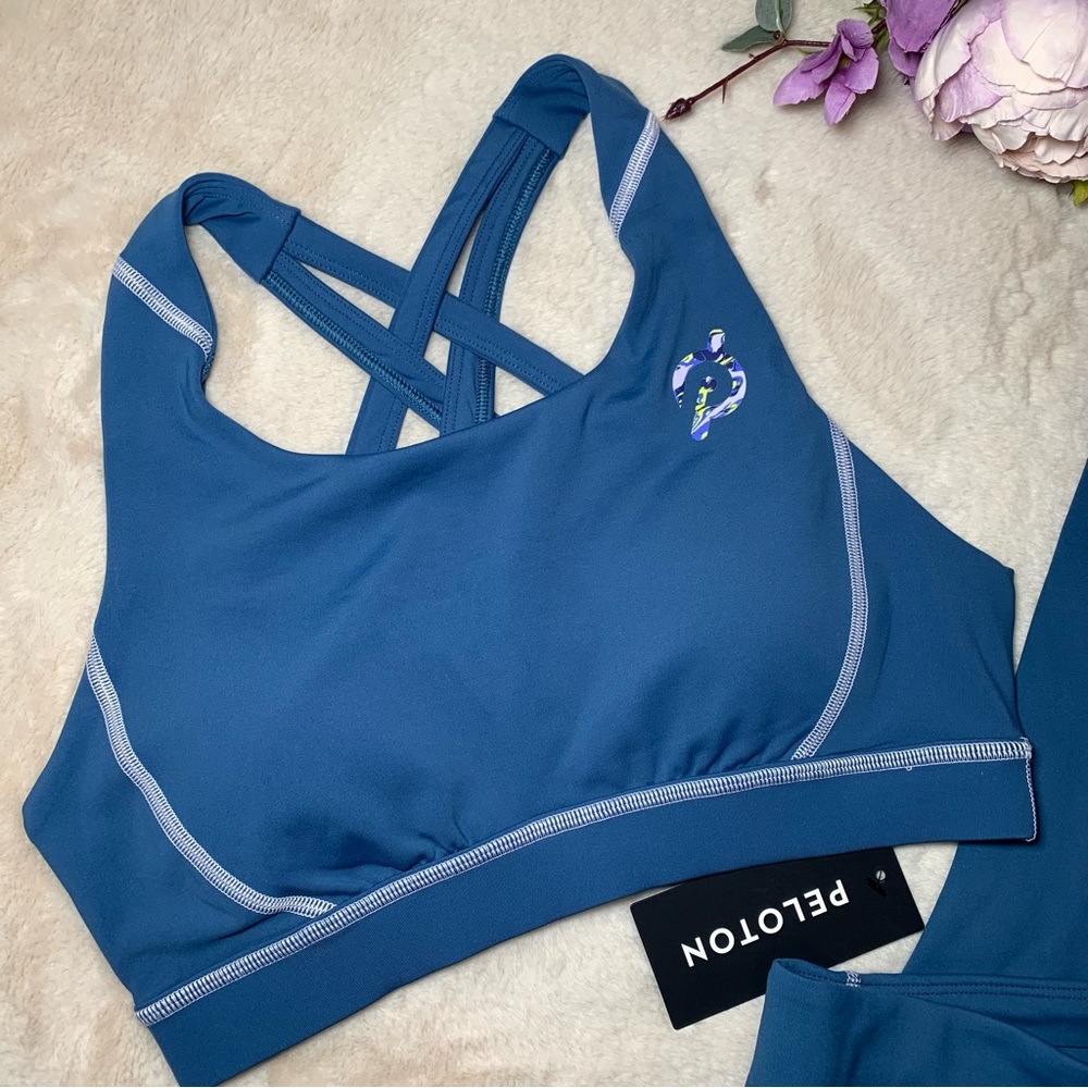 SOLD NWT Peloton Move Mission 2-Piece Outfit - Picture 6 of 14